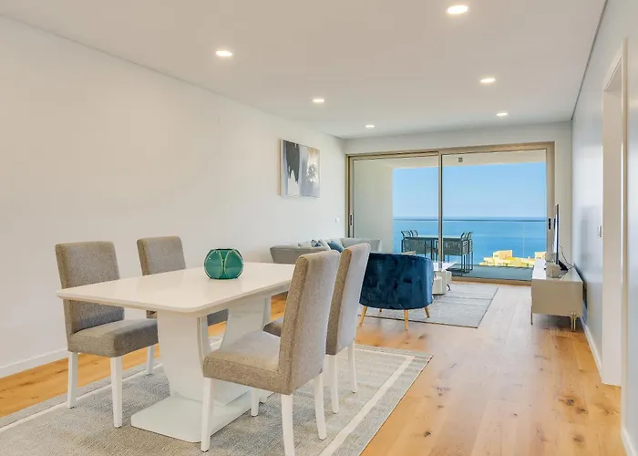 Luxury Laura By Madeira *