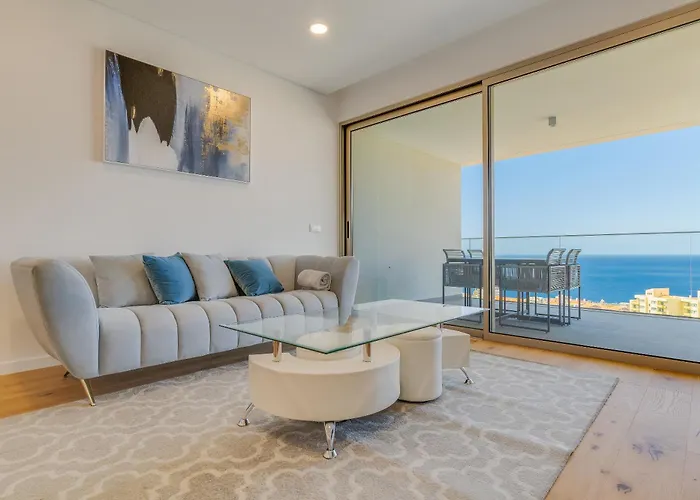 Luxury Laura By Madeira Apartment *